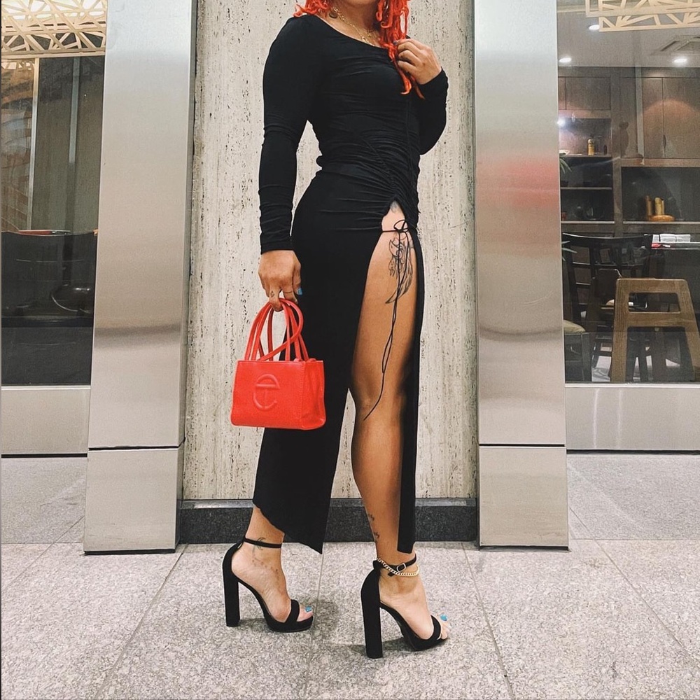 Black Dress - High Slit
